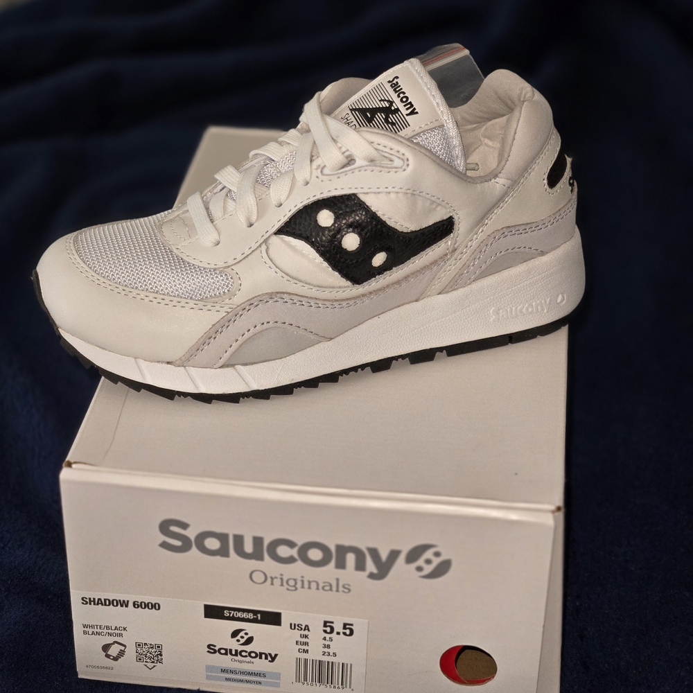 Saucony Shadow 6000 White And Black Mens 5.5 Womens 7